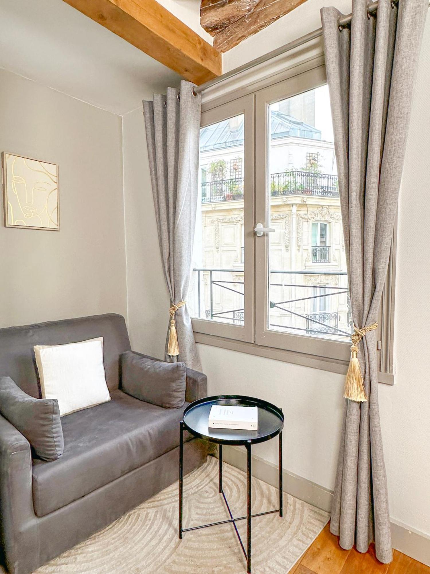 Apartmán St Michel Paříž Exteriér fotografie
