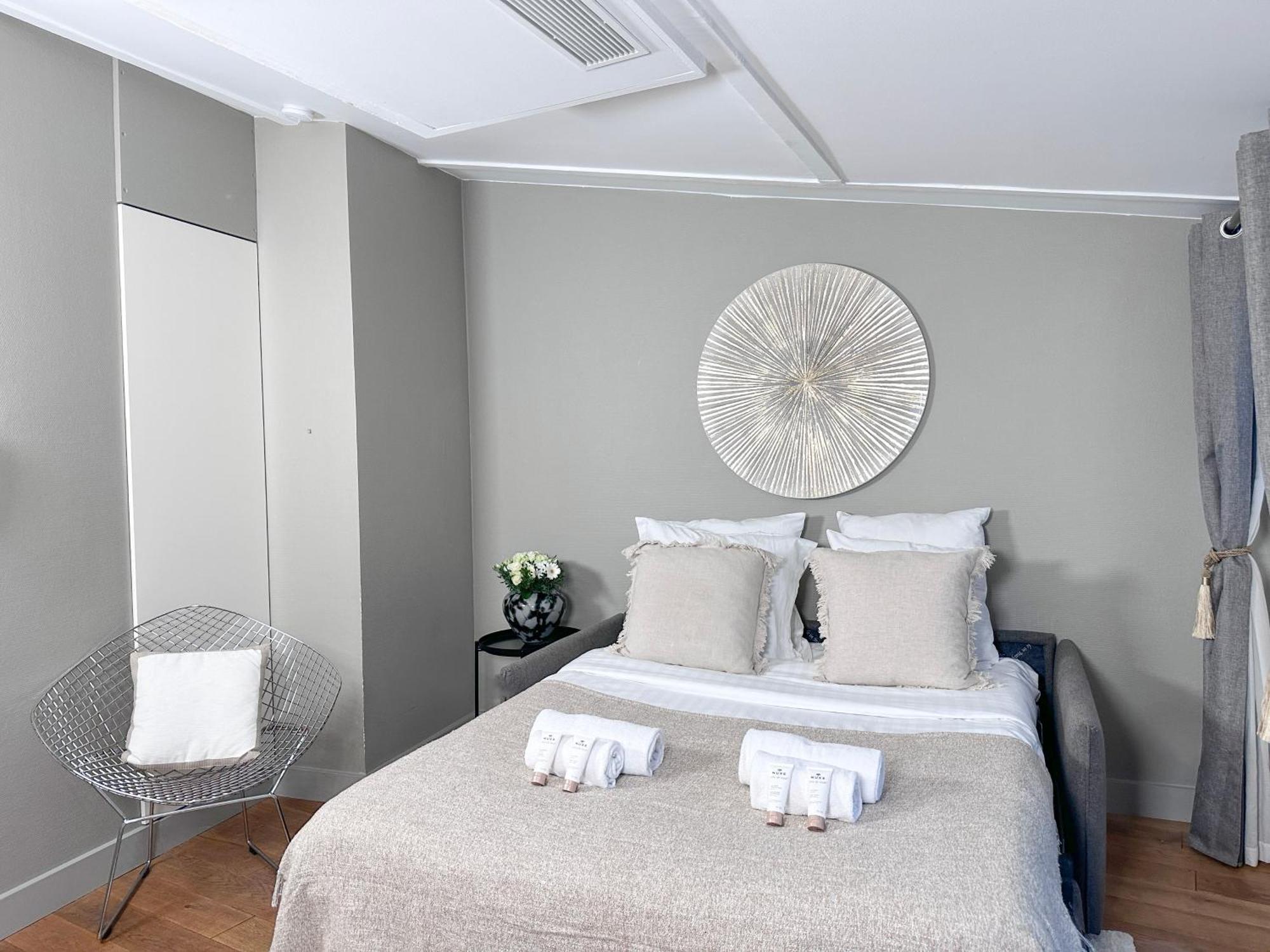 Apartmán St Michel Paříž Exteriér fotografie