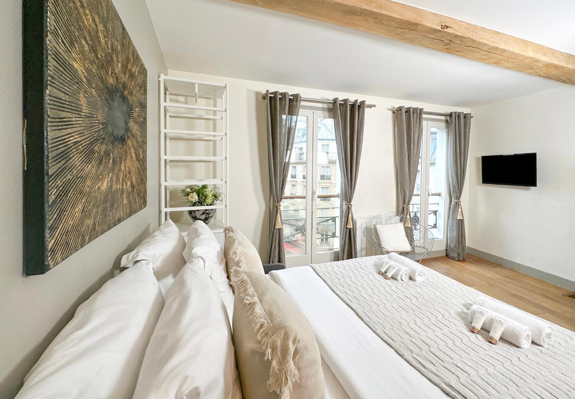 Apartmán St Michel Paříž Exteriér fotografie